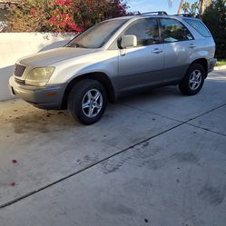 2000 Lexus RX300