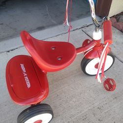 Radio Flyer Trike 