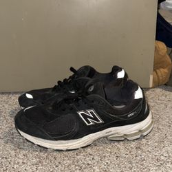 Black And White New Balance 