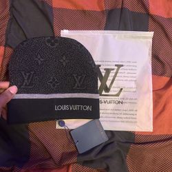 Lv Beanie 