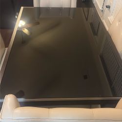 Dining Table 4 Chairs 