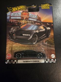 Hot Wheels Premium  16 BUGATTI  CHIRON 
