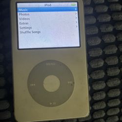 iPod Classic (5th Gen) 8GB