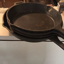 Cast Iron Pans 