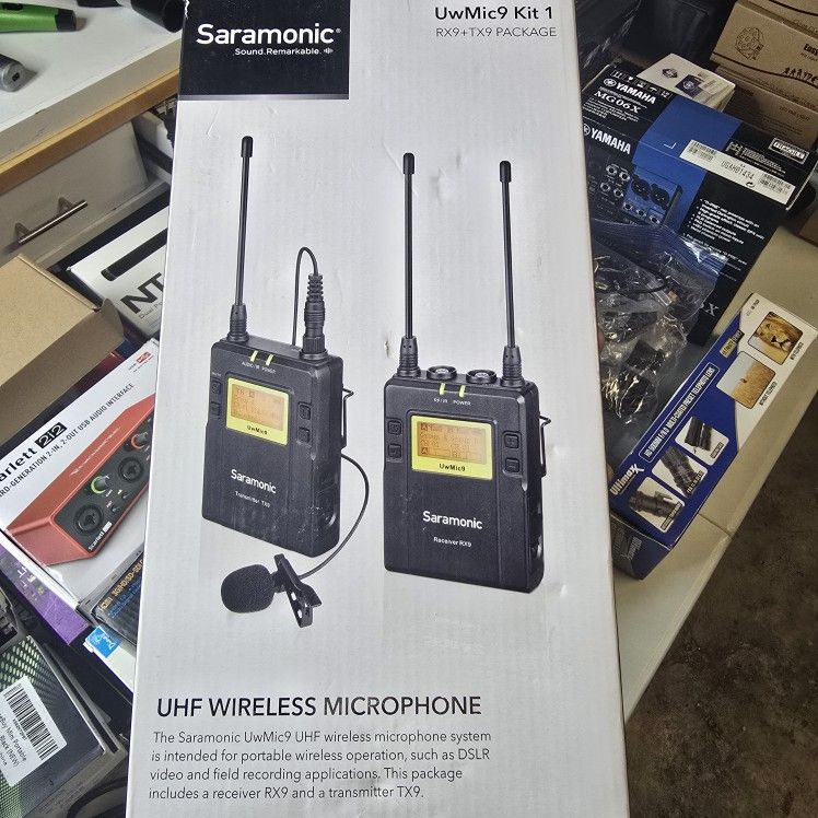 Saramonic Wireless Microphone