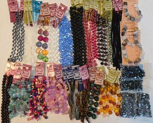 Lot (AW) of Assorted Bead Strands