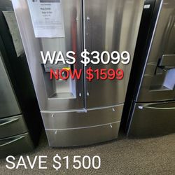 28 Cu. Ft. 4 Door French Door Refrigerator With ICE AND Water Dispenser