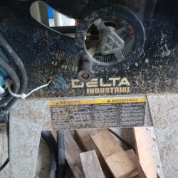 Commercial Table Saw