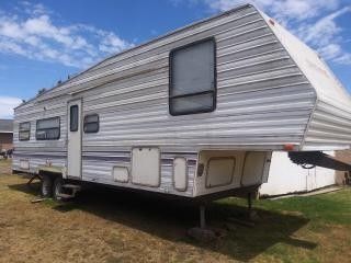 5th wheel toy hauler wild wood 1999