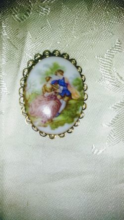 Victorian brooch/pin
