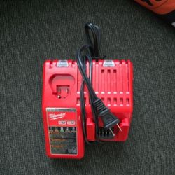 M18 M12 Combo Charger