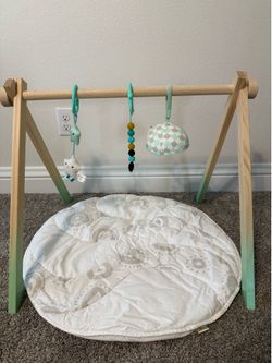 Infant play mat