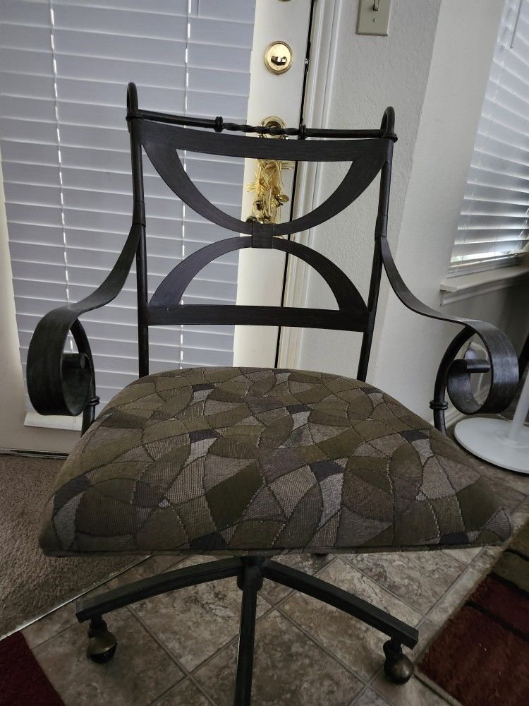 4 PC Dining Chairs On Rollers, Patio Or Inside