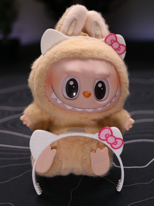 Labubu Hello Kitty Ears