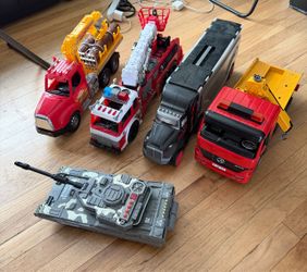 Lot of 6 Large Toy Trucks and Tank