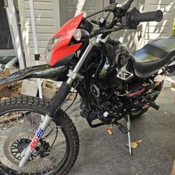 Motorcycle 250 Hawk-X 