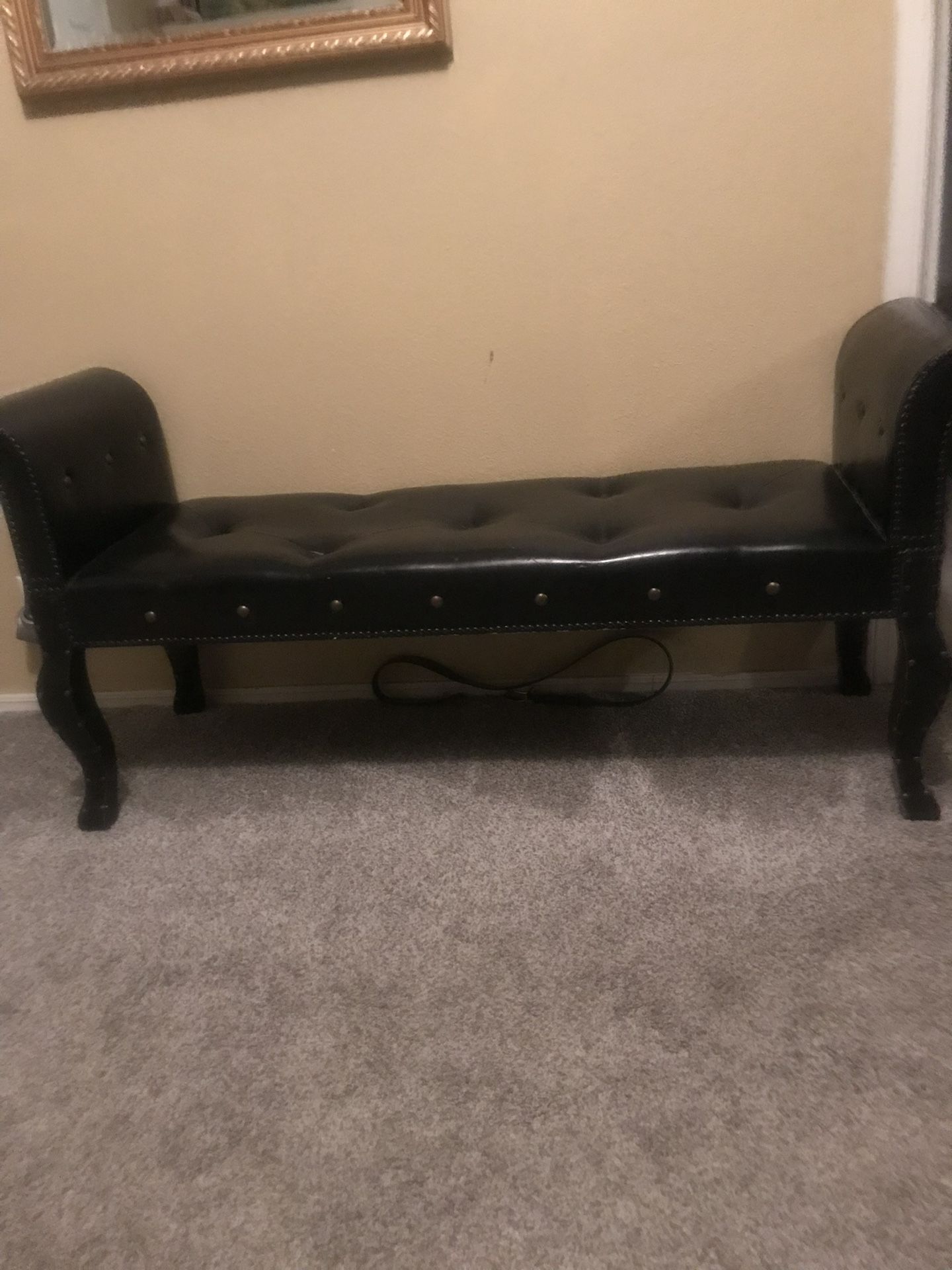 Free Leather Bench 
