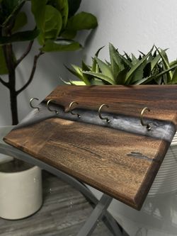 Handmade Key Holder, Walnut & Epoxy River 