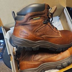 Men's   Safety Boots - Brown. HYTEST FOOTRESTS HI-ENEGY 6"