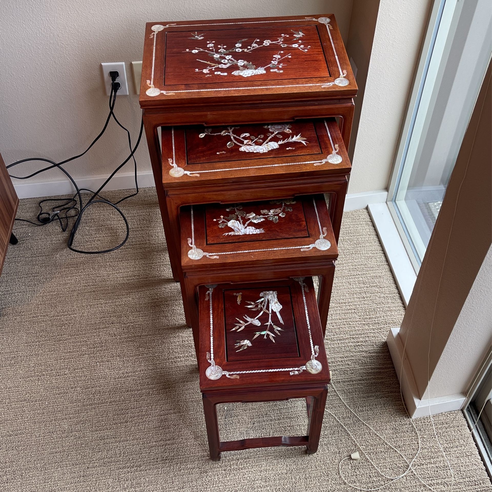 Mother Of Pearl 4 Seasons Table