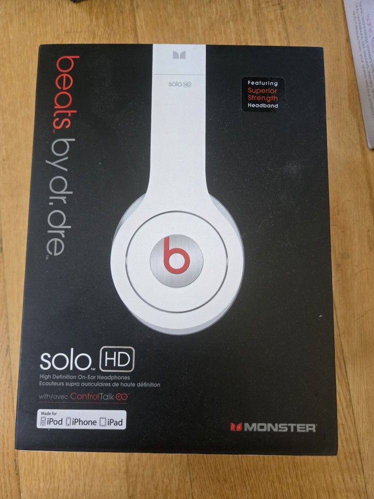 Beats By Dr Dre Headphone -brandnew