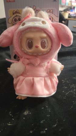 Hello Kitty x Labubu