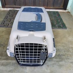 Small Cat/ Dog Carrier 18.5 L X11 W X10 Inch H