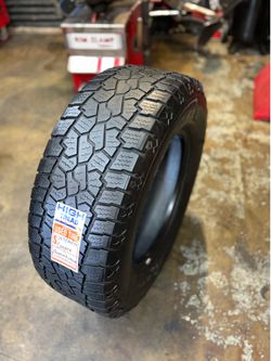 265/70/17 COOPER ADVENTURER AT (1 TIRE ONLY USED)