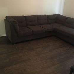Gray Colour Sectional Living Room Sofa For Sale Asking $450