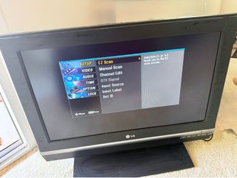 LG 26in LC2D Television