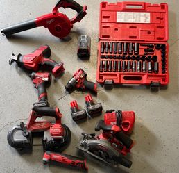 Milwaukee tools bundle pack