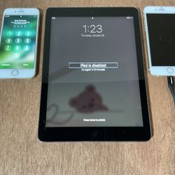 iPad/iphones Lot Of 3