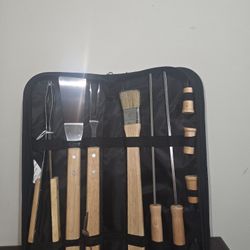 Virginia Tech College of Agriculture BBQ Tool Set