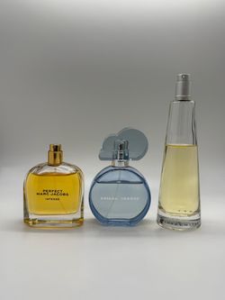 Women’s Perfumes Bundle (See Description)