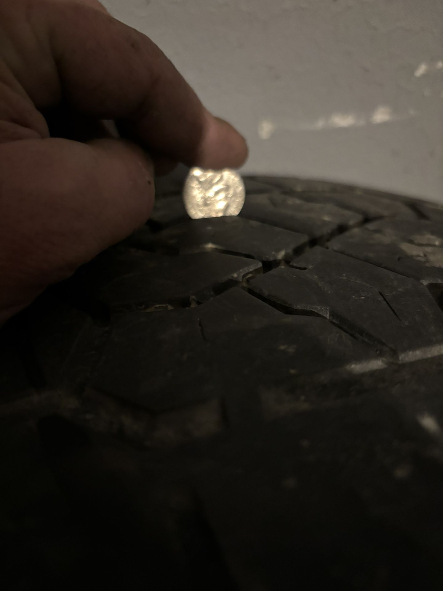 305/70r 16 8x170 Bolt Pattern