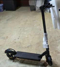 Acer ES Series 3 Scooter