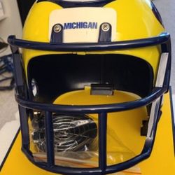 U of M Beverage Dispenser- NEW