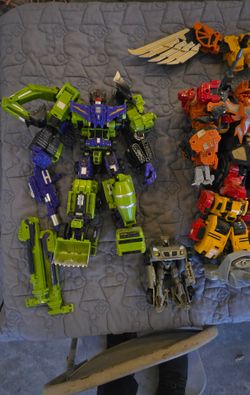 Transformers toys  lot