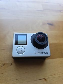 GoPro Hero 4 Camera with Holder and Case