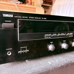 Yamaha Stereo Receiver 