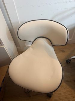 White Ergonomic Saddle Chair with Wheels