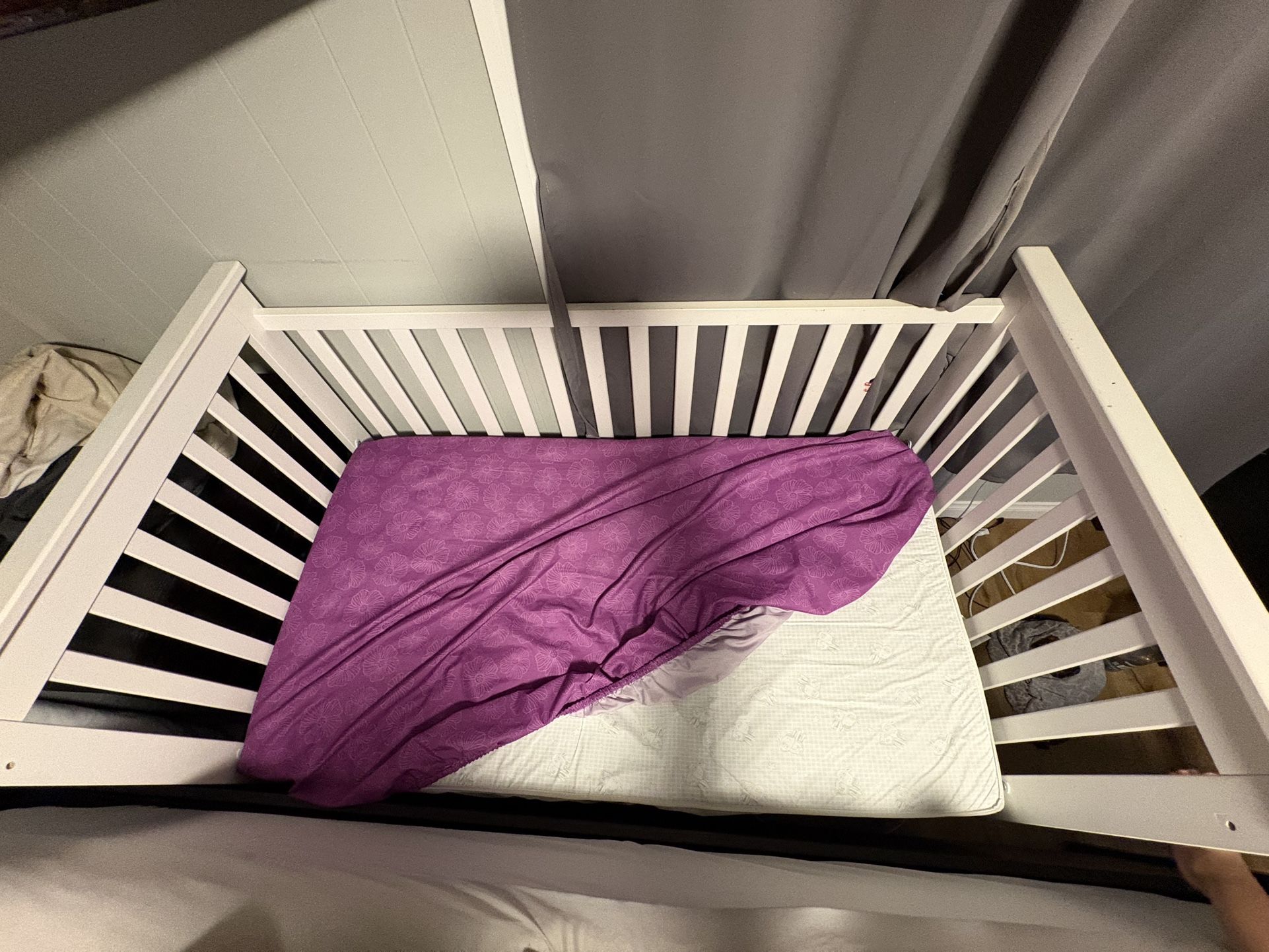Crib/ Toddler bed