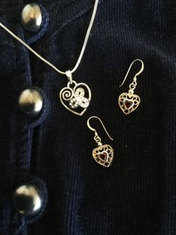 Valentine Harts 🎶💗🎶 Sterling Silver Hart earrings & necklace