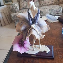 Giuseppe Armani Statues