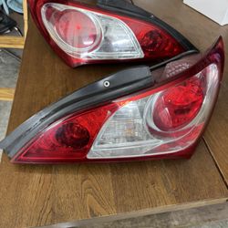 Genesis Coupe 2010 Tail Lights 