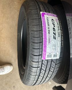 NEXEN TIRES SET OF 4 