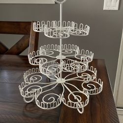 Metal Cupcake Holder- Holds 18 Cupcakes 