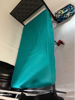 Twin bed