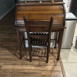 Antiguo Secretero En Muy Buen Estado Y Conservado