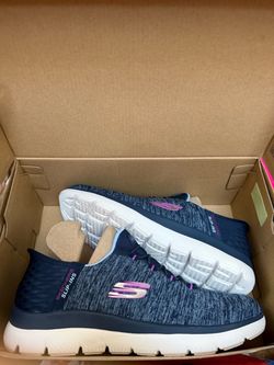 Women’s Skechers slip on shoes